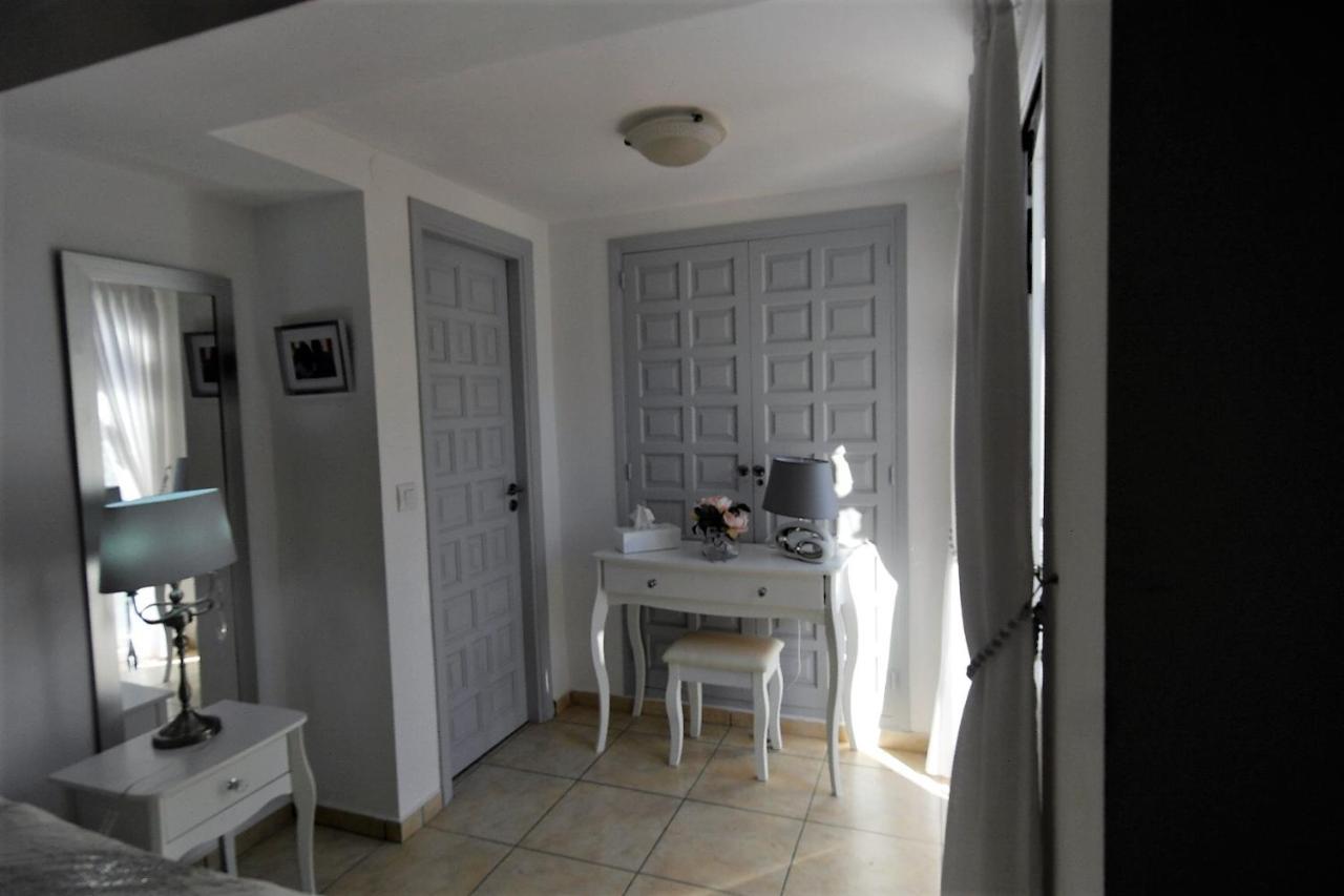 Treasurita Guest House Moraira Exterior photo
